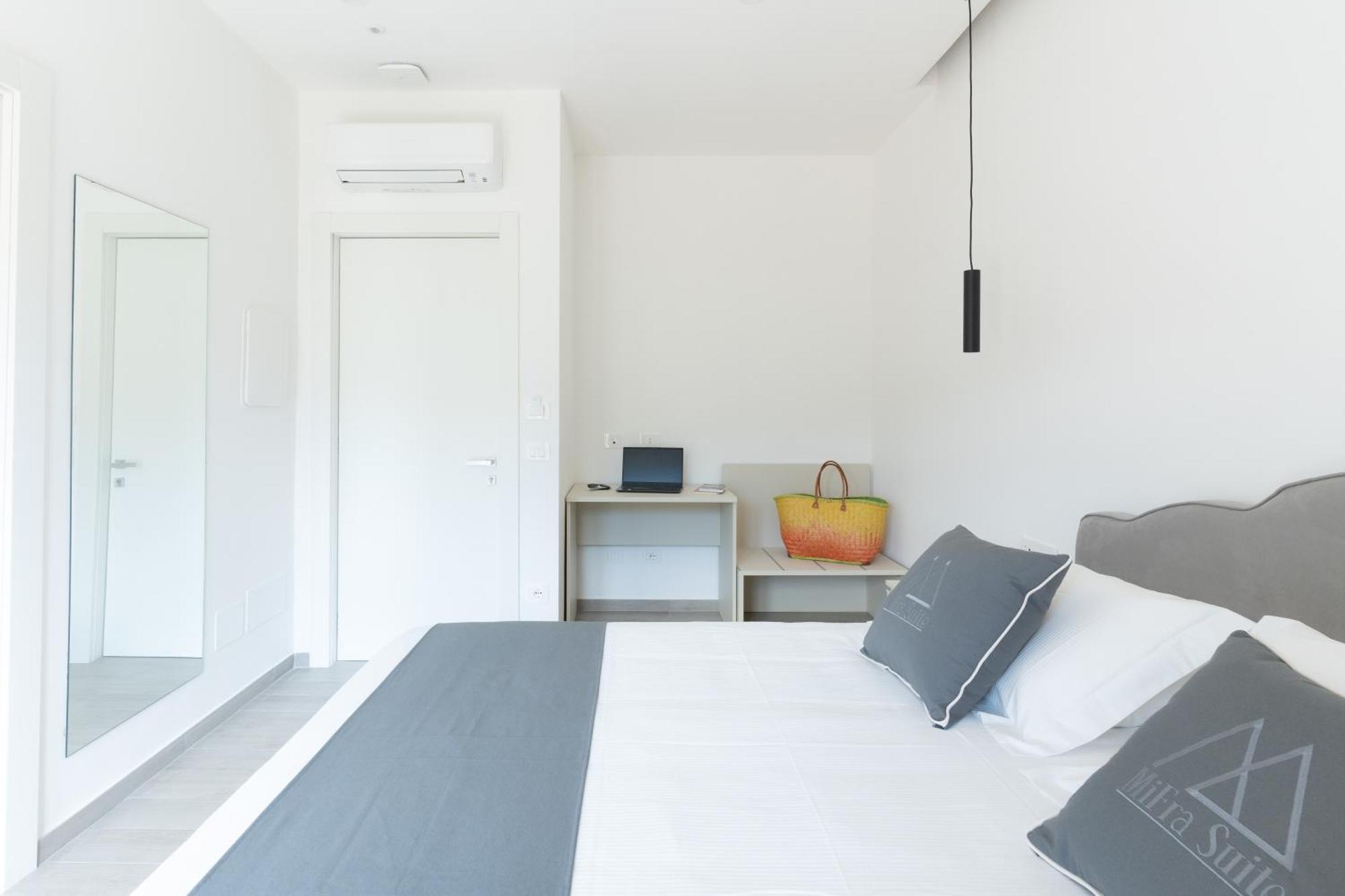 Mifra Suites ソレント エクステリア 写真