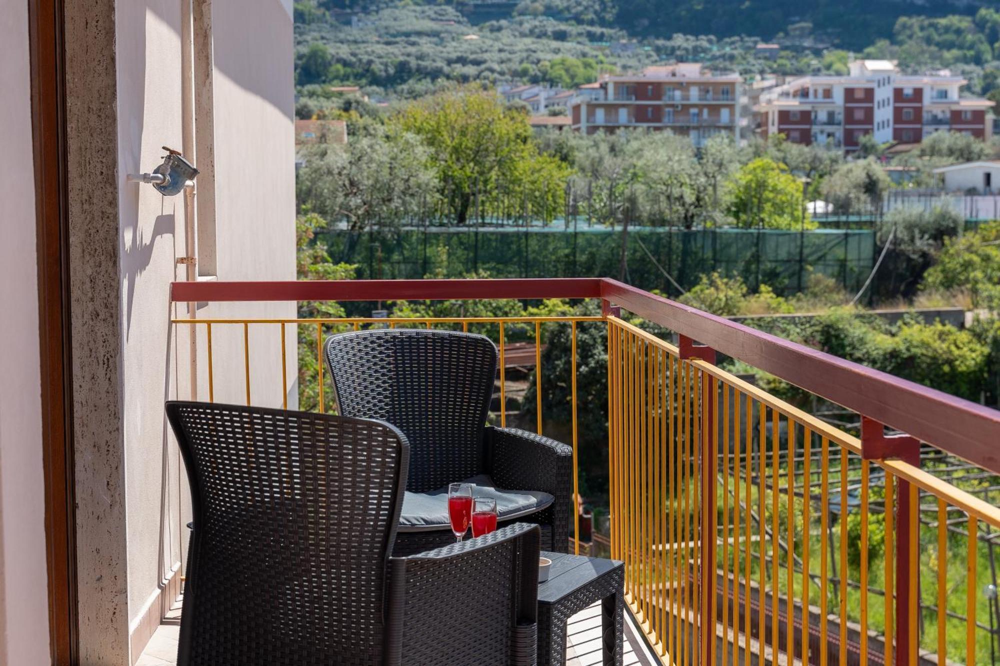 Mifra Suites ソレント エクステリア 写真