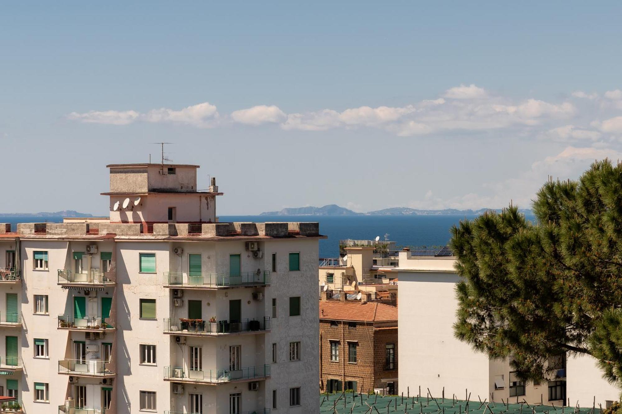 Mifra Suites ソレント エクステリア 写真